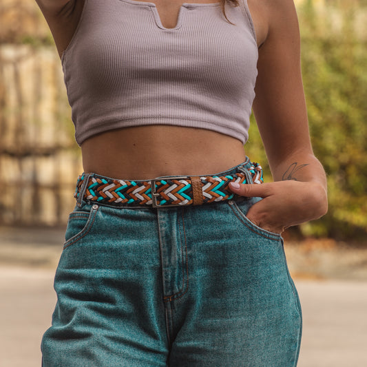 Women's hand-woven leather belt with handcrafted buckle - Peony