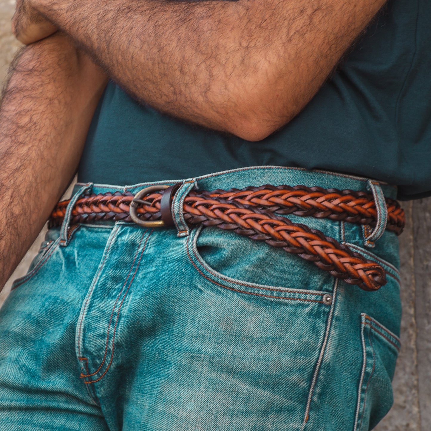Hand-woven leather belt with handcrafted buckle - Iris